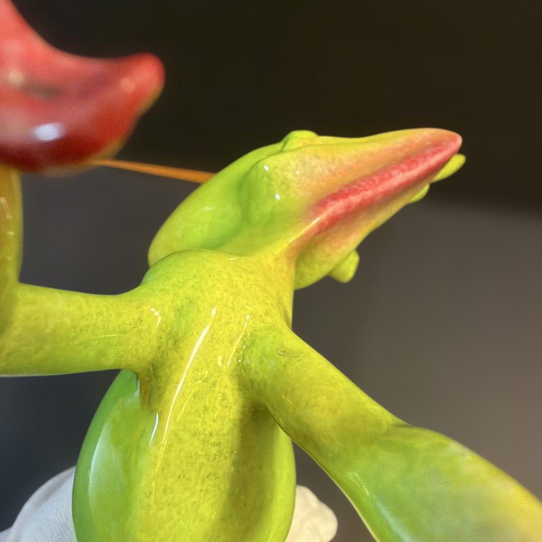 キティのクリッターズ カメリア カメレオン 置物