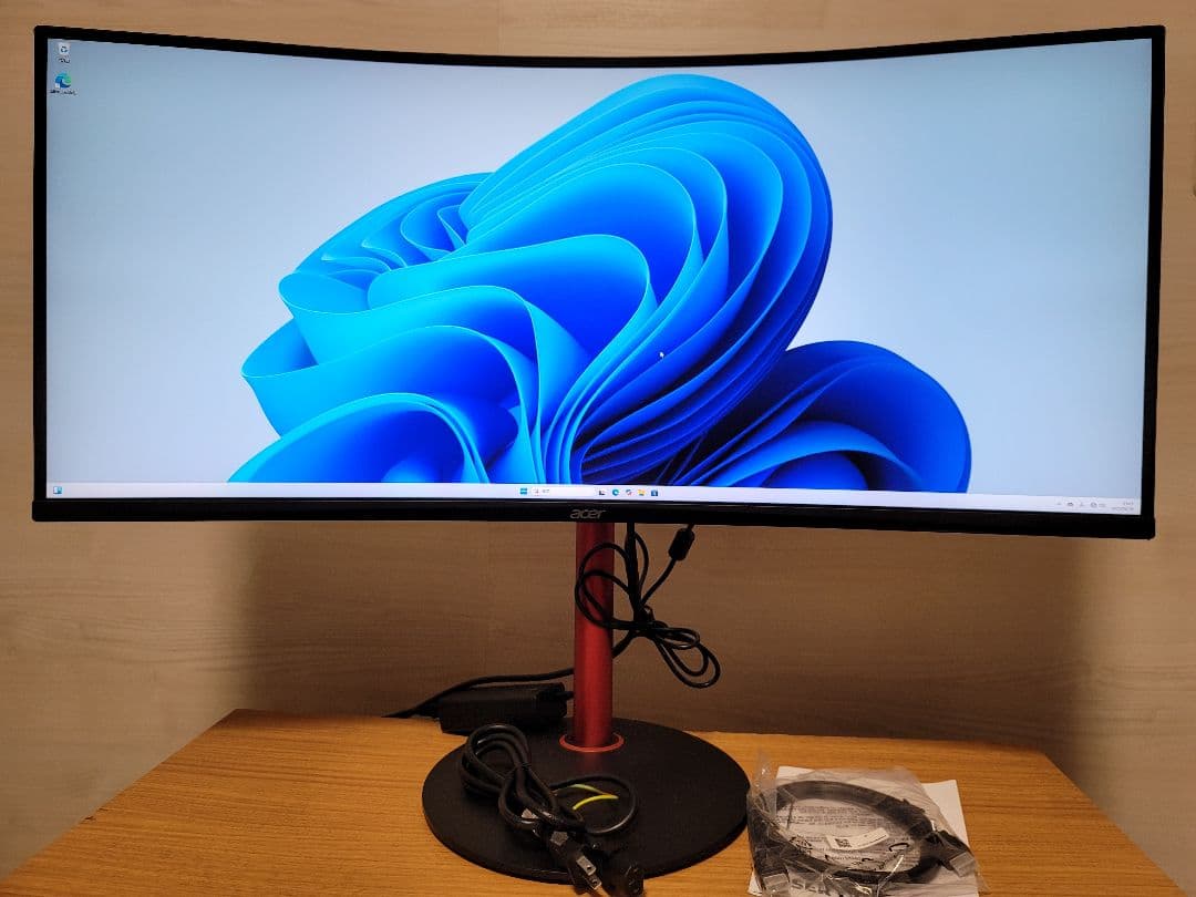 美品　Acer 34インチ湾曲ゲーミングモニター Nitro XZ342CU