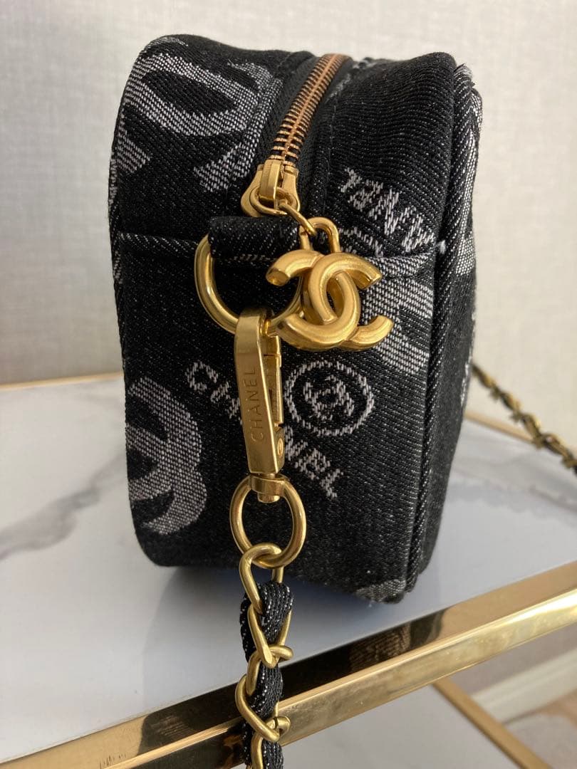 CHANEL ノベルティ デニム ショルダーバッグ ブラック