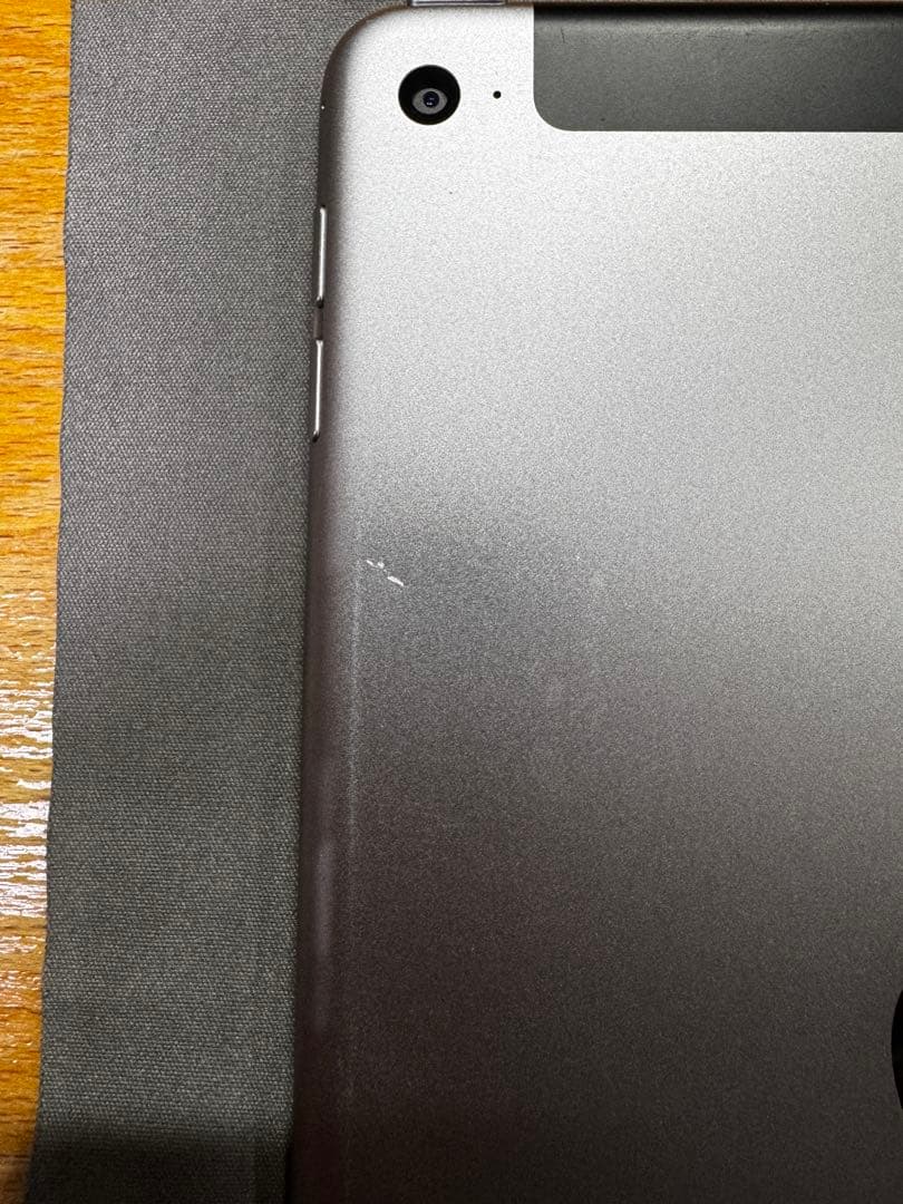 iPad mini 4 スペースグレー 本体