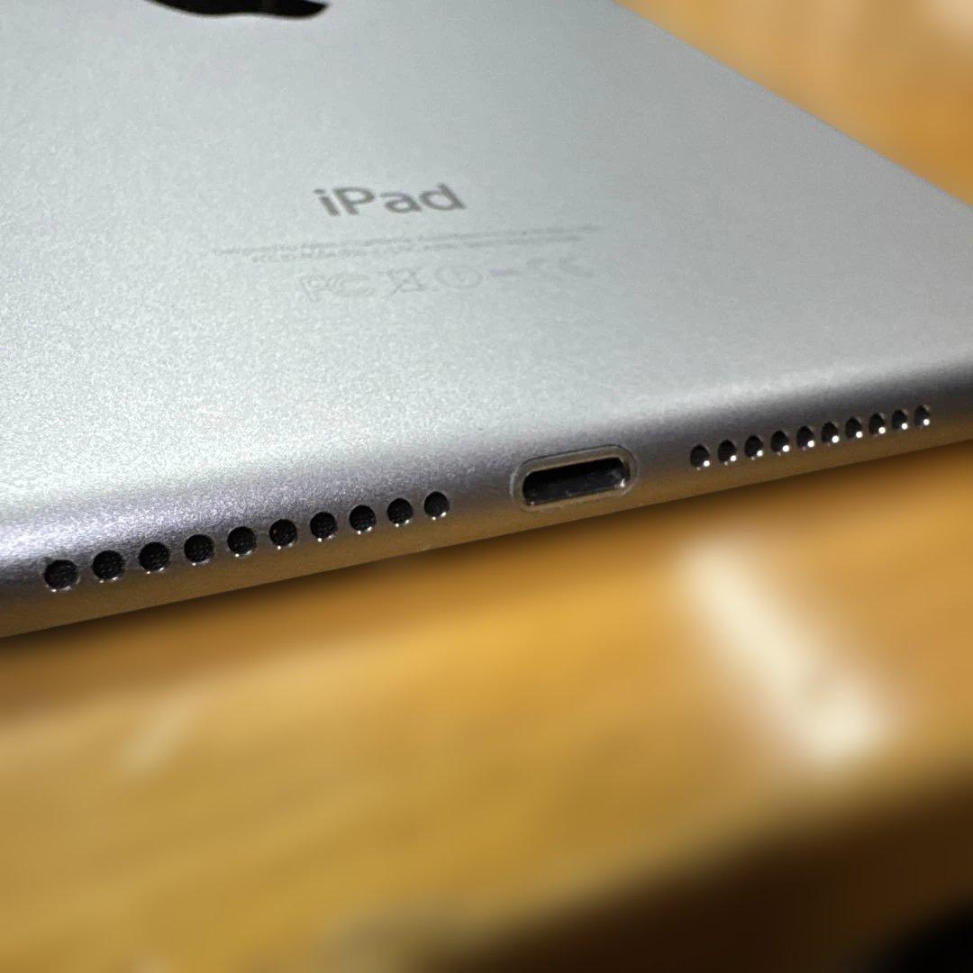 iPad mini 4 スペースグレー 本体