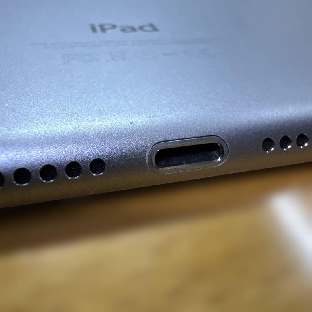 iPad mini 4 スペースグレー 本体