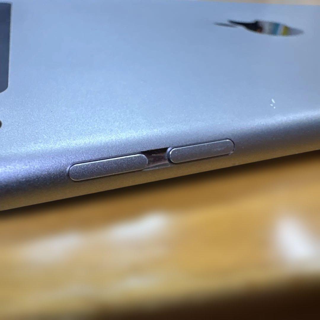 iPad mini 4 スペースグレー 本体