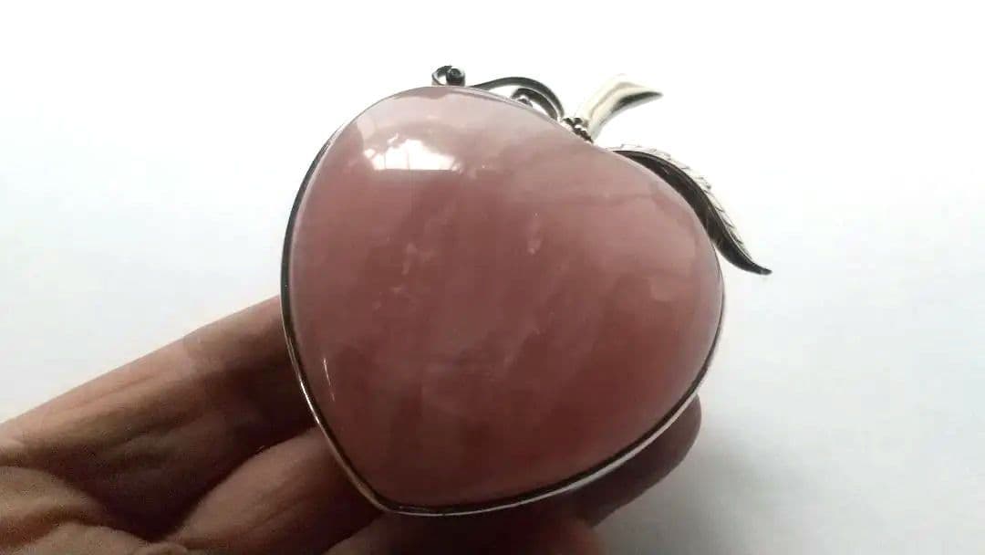 ローズクォーツ ハート型ペンダント