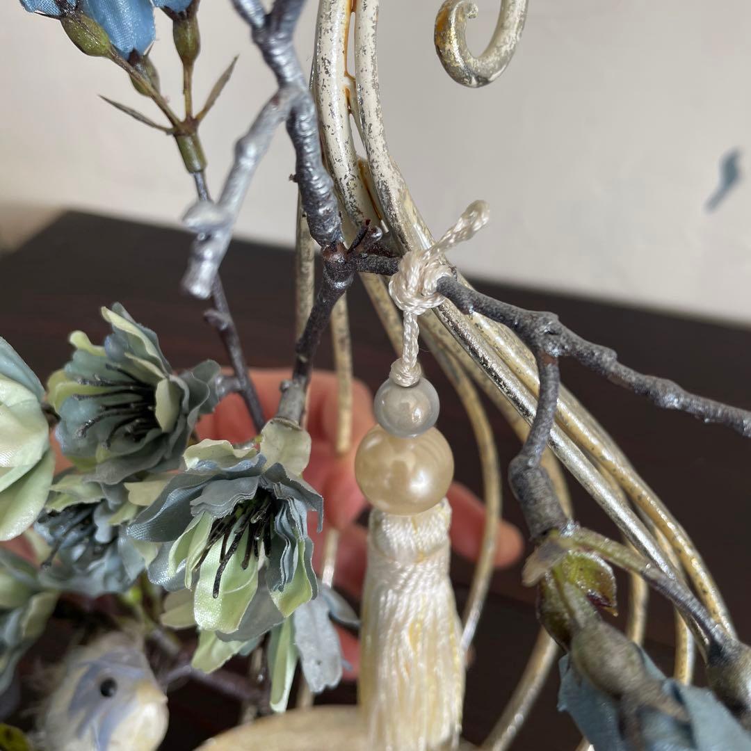 B　小鳥のフラワーアレンジ