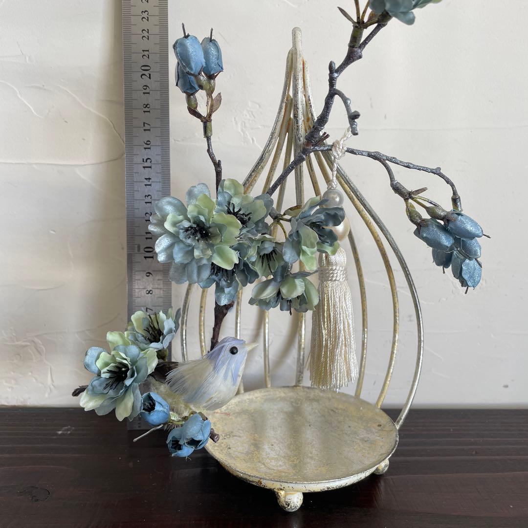 B　小鳥のフラワーアレンジ