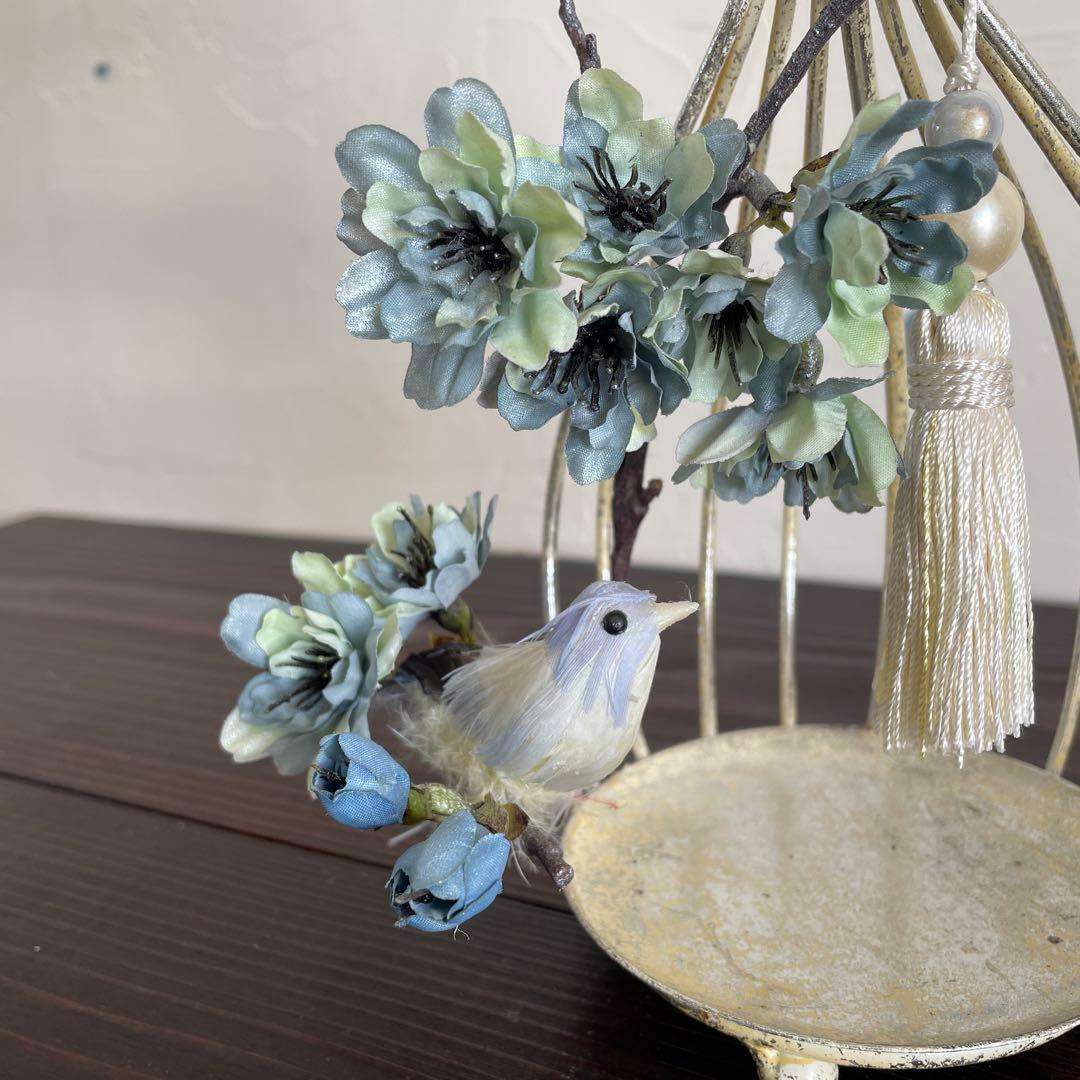 B　小鳥のフラワーアレンジ