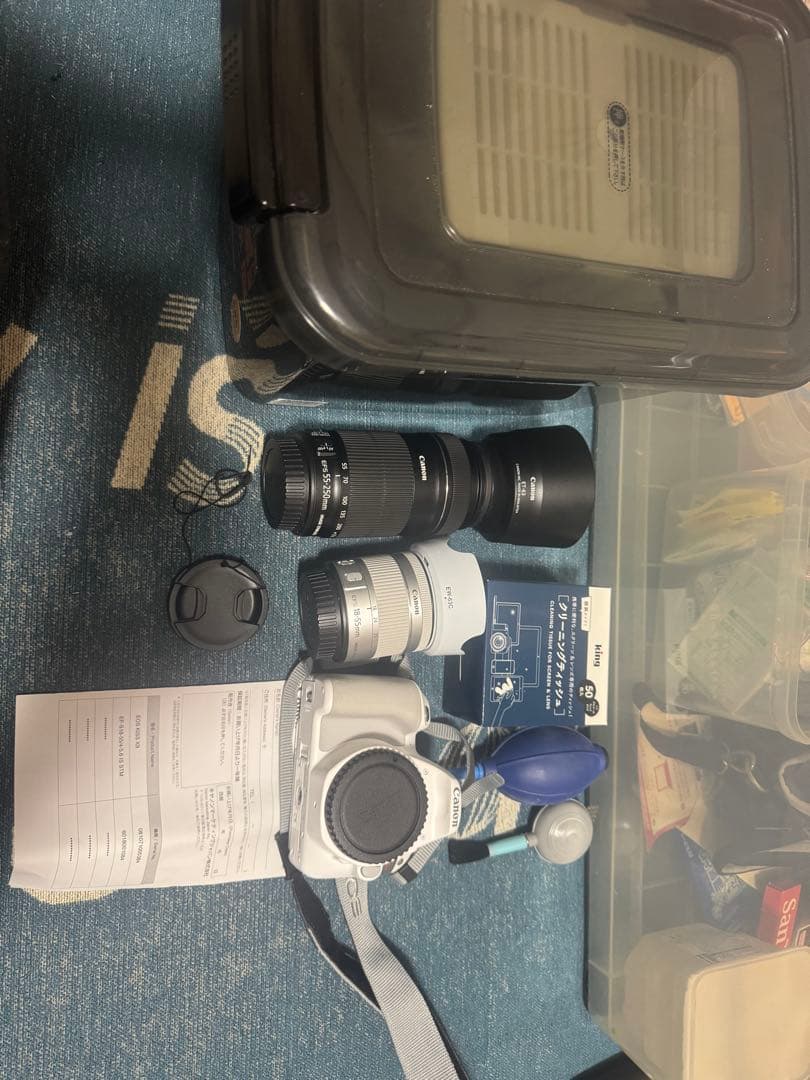 Canon EOS Kiss X9 デジタル一眼レフセット　バックもつけます