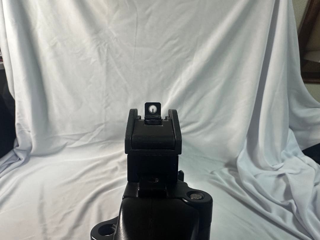 Tokyo marui G36c レッドドットとバッテリー 18歳以上