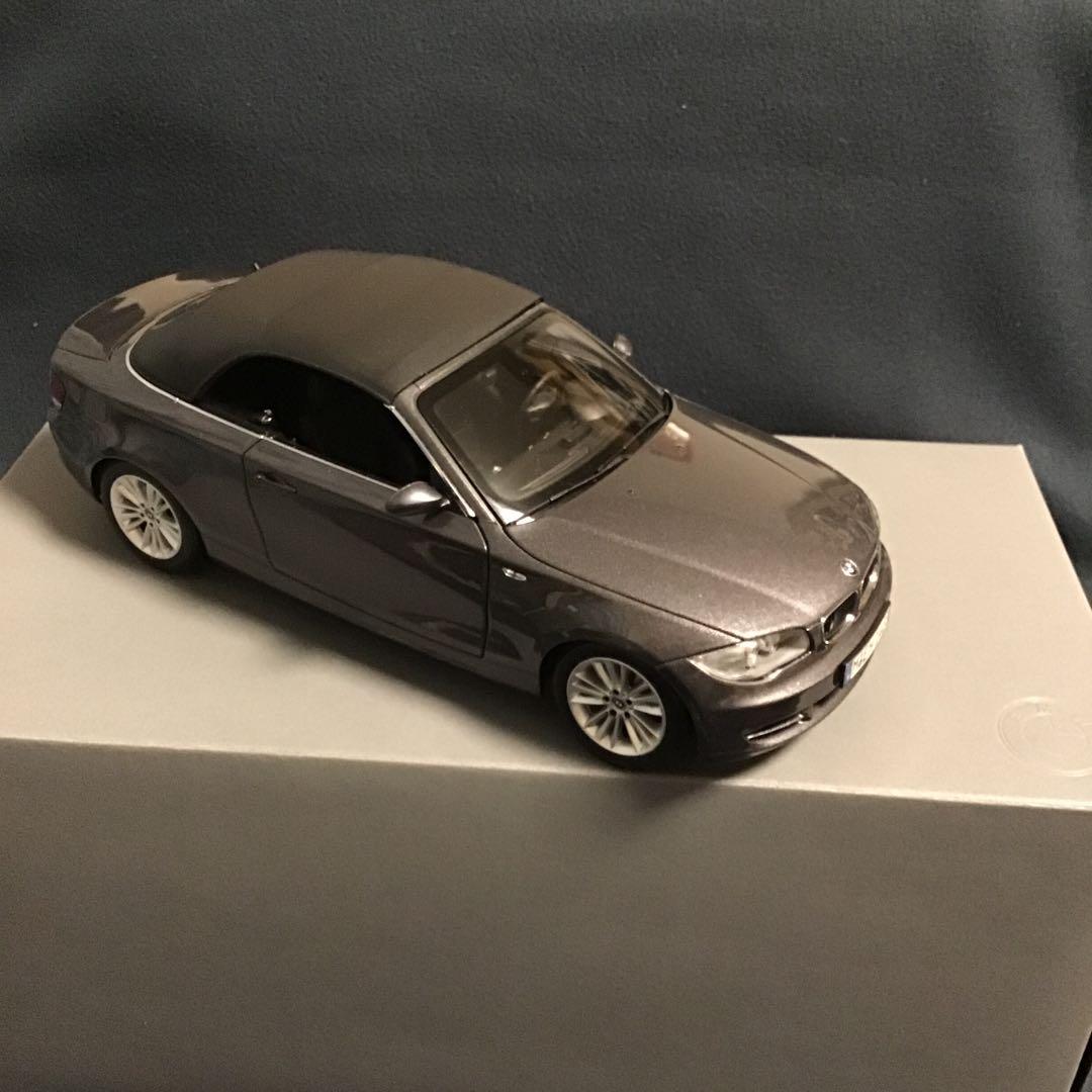  1シリーズ E88コンバーチブル1/18