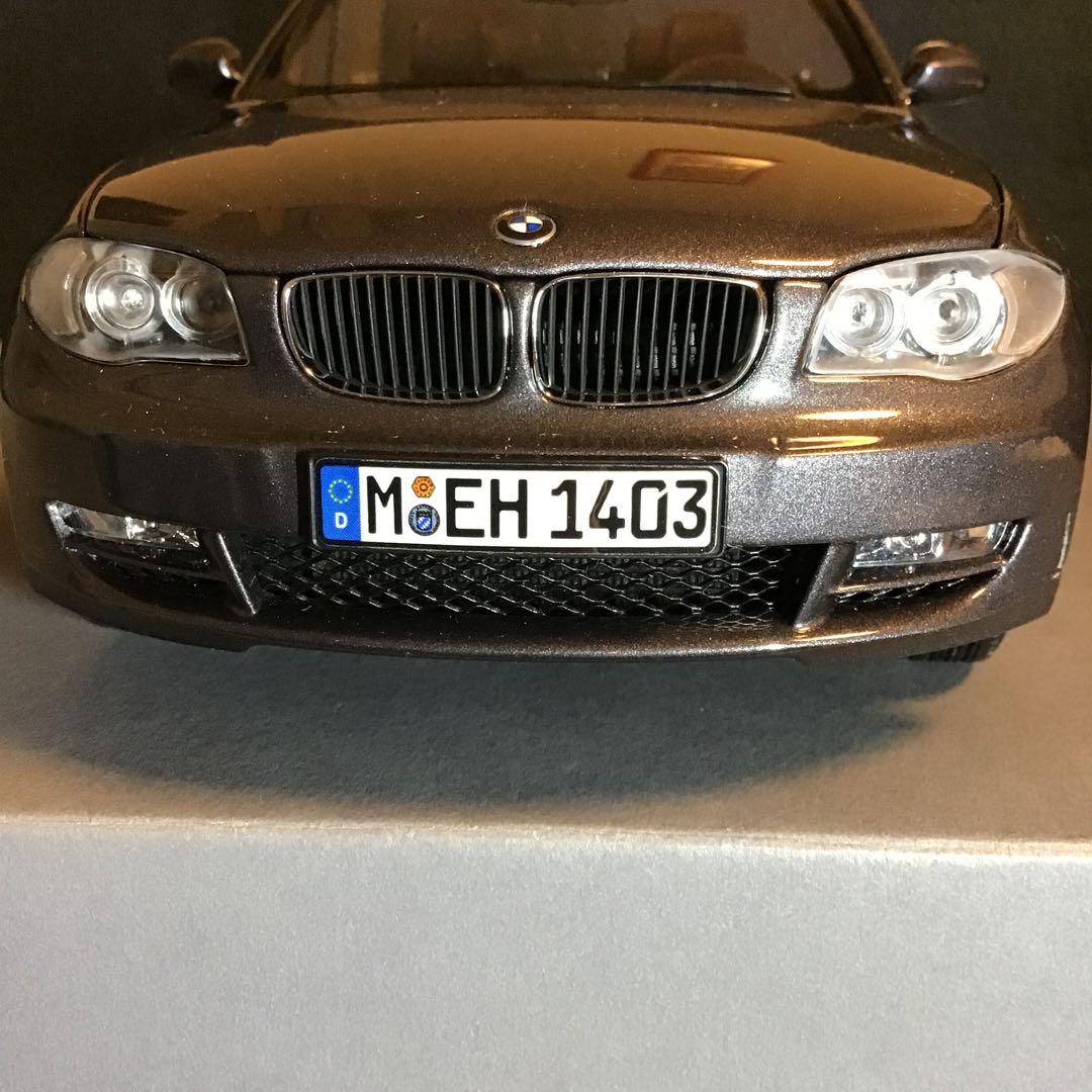  1シリーズ E88コンバーチブル1/18