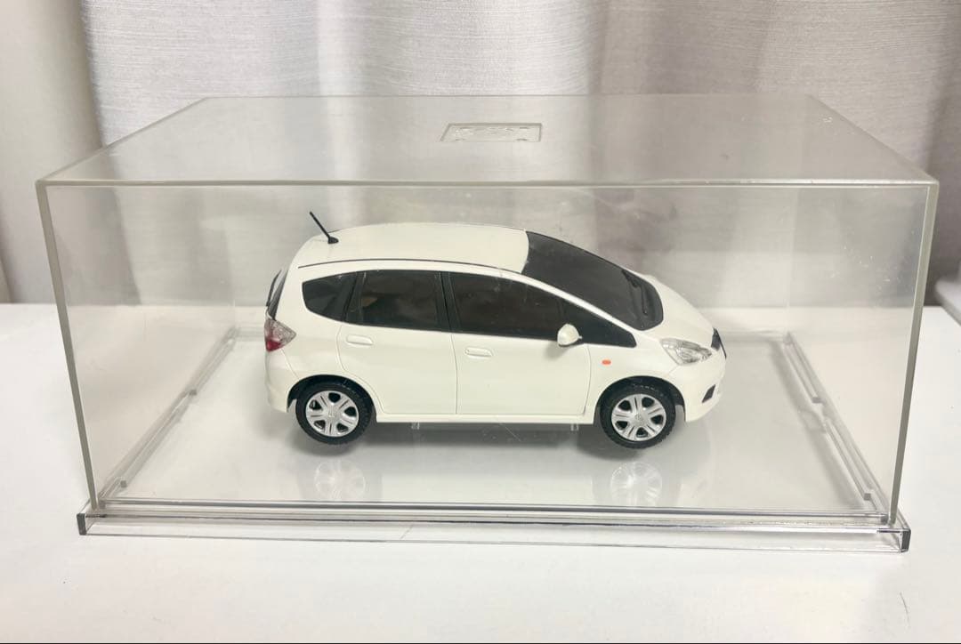 ホンダ フィット プレミアムホワイトパール