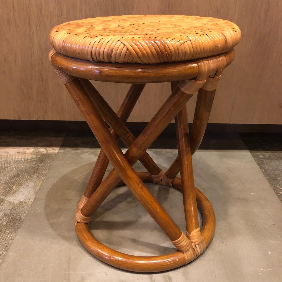 【ラタン製】ラウンドスツール　椅子　ラタン椅子　ラタン家具　腰掛け　アジアン雑貨