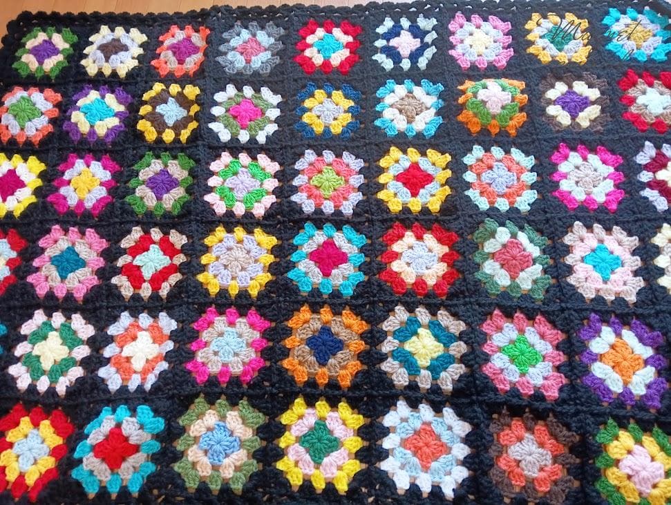 ハンドメイド グラニースクエアブランケット