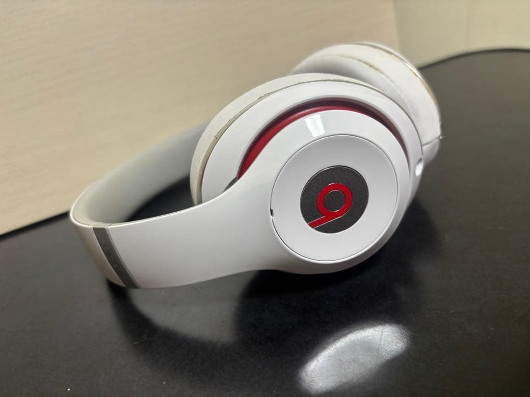 Beats Studio オーバーイヤーヘッドフォン