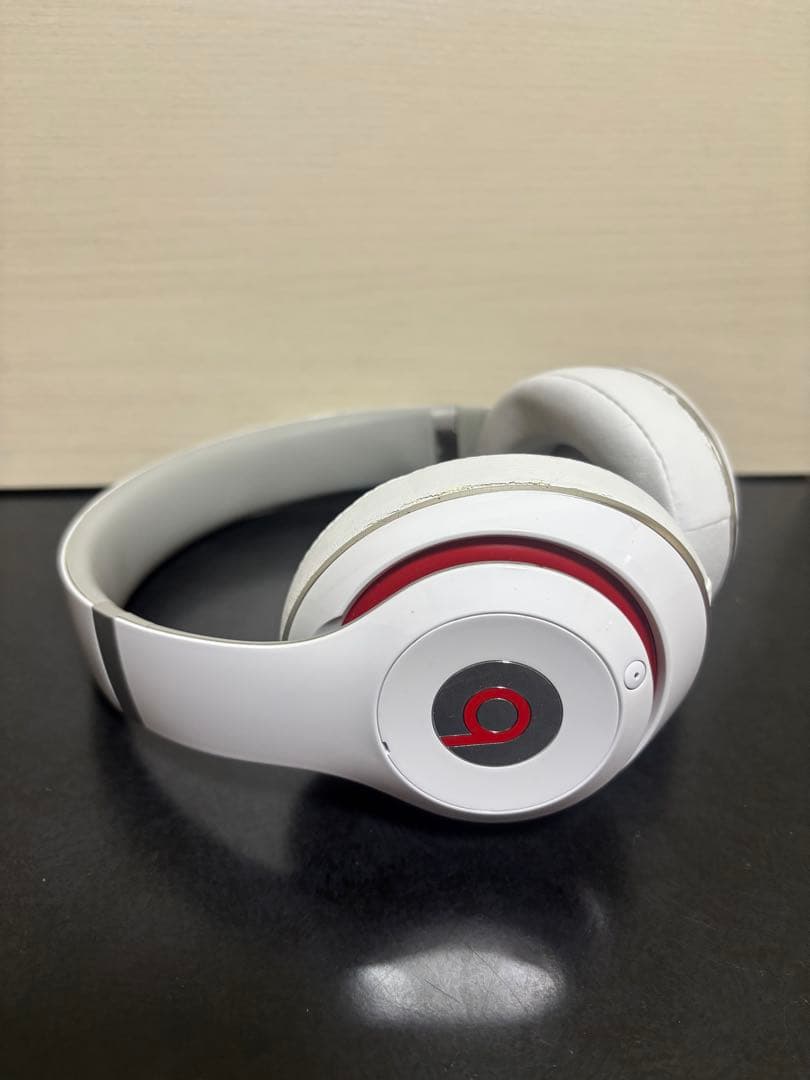Beats Studio オーバーイヤーヘッドフォン