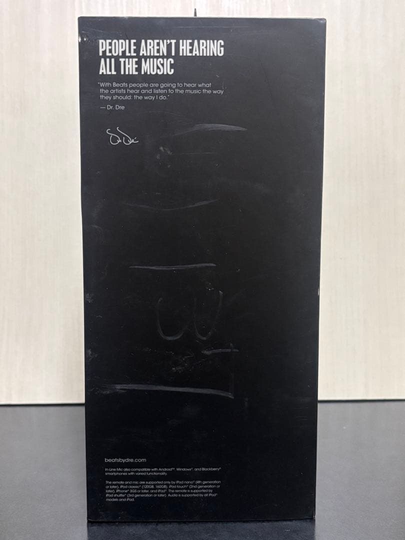 Beats Studio オーバーイヤーヘッドフォン