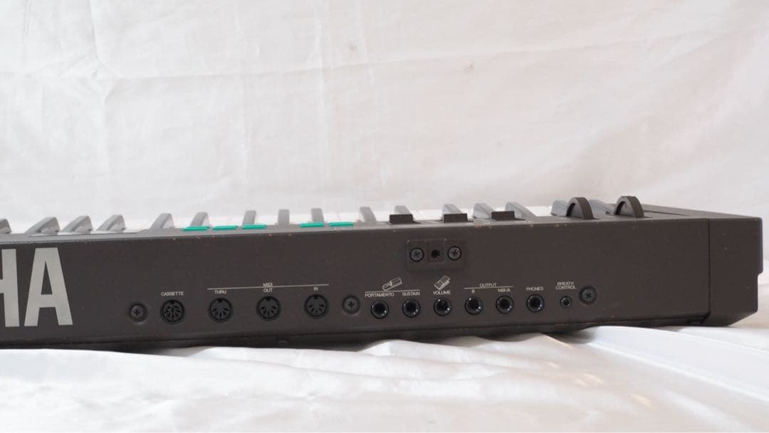 YAMAHA DX21 シンセサイザー