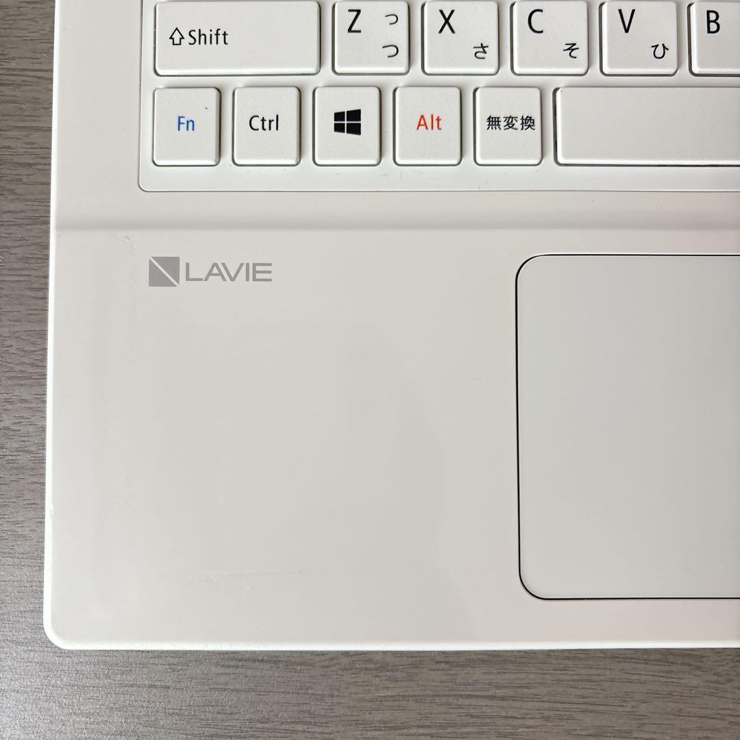 SSD搭載で快適動作 NEC LAVIE ノートパソコン