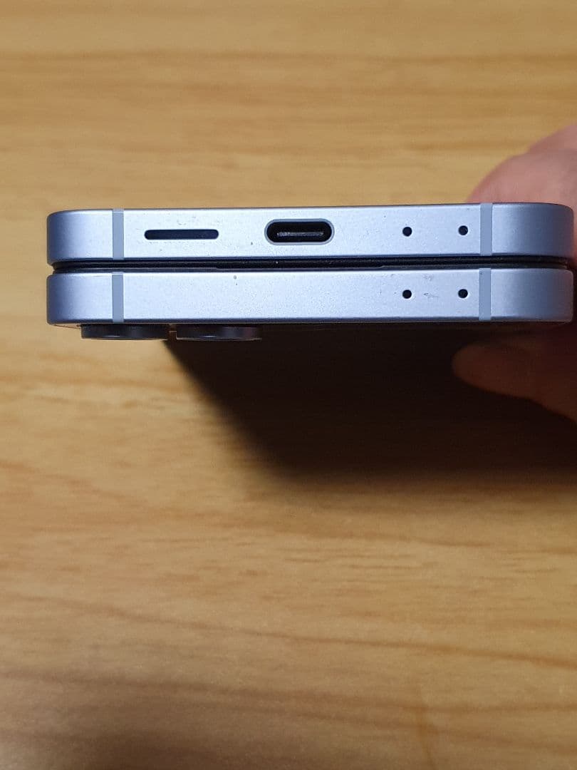 Samsung Galaxy Z Flip6 256GB 本体