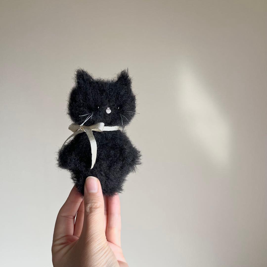 黒猫　ちいさなネコ　猫　ぬいぐるみ　作家　テディベア　アートドール　38a