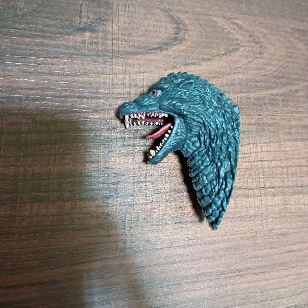 ゴジラ　一番くじ　モンスターヘッドマグネット　12個