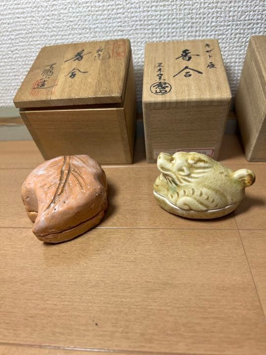 677 香合　4客　未使用