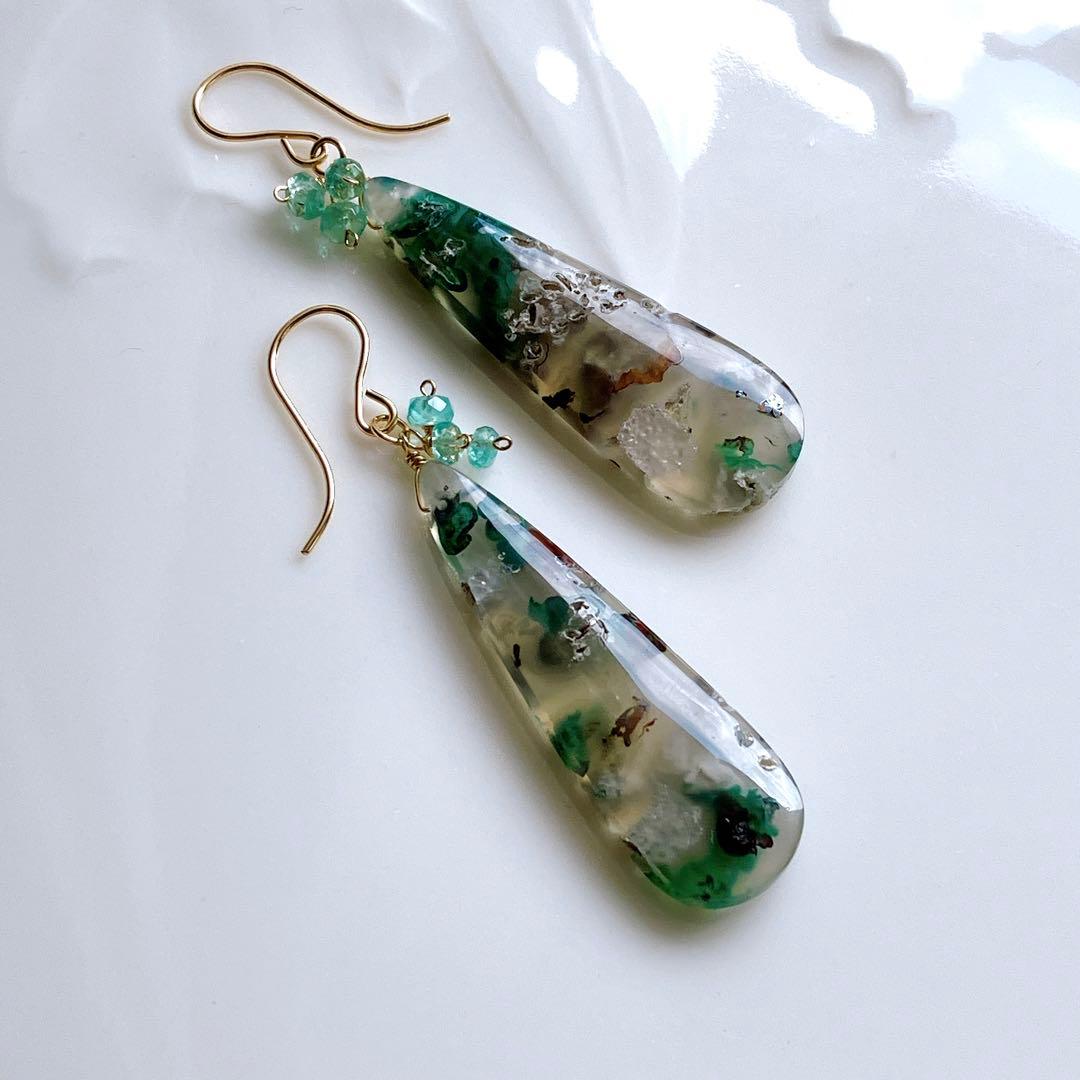 akko.scm◆クリソコラコッパーインカルセドニー×エメラルドピアス