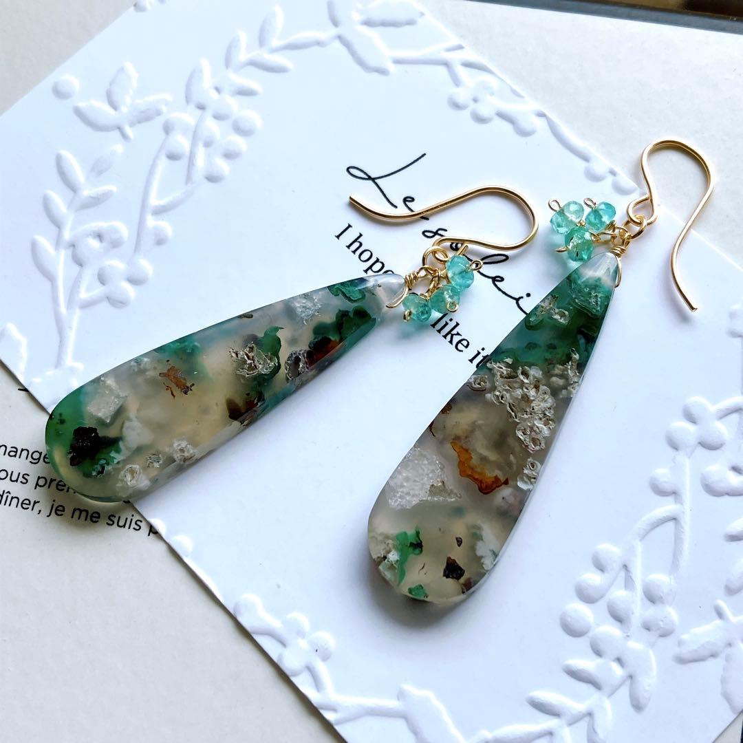 akko.scm◆クリソコラコッパーインカルセドニー×エメラルドピアス