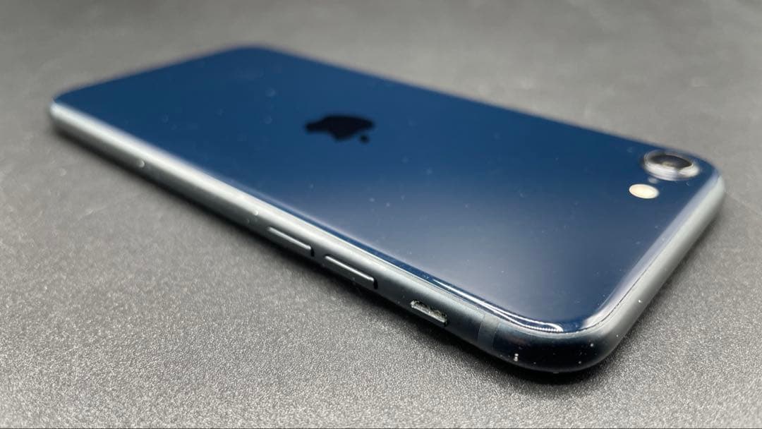 iPhoneSE3 第3世代 64GB ミッドナイト 本体