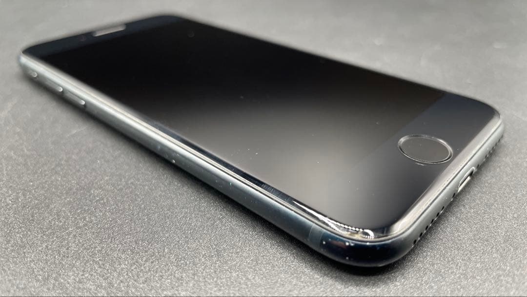 iPhoneSE3 第3世代 64GB ミッドナイト 本体