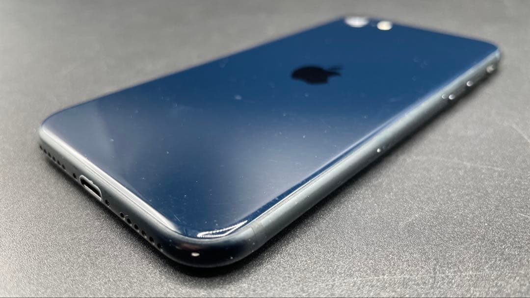 iPhoneSE3 第3世代 64GB ミッドナイト 本体