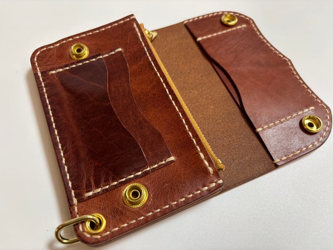ダークブラウン　ヌメ革　トラッカーウォレット　三層　真鍮　レザークラフト