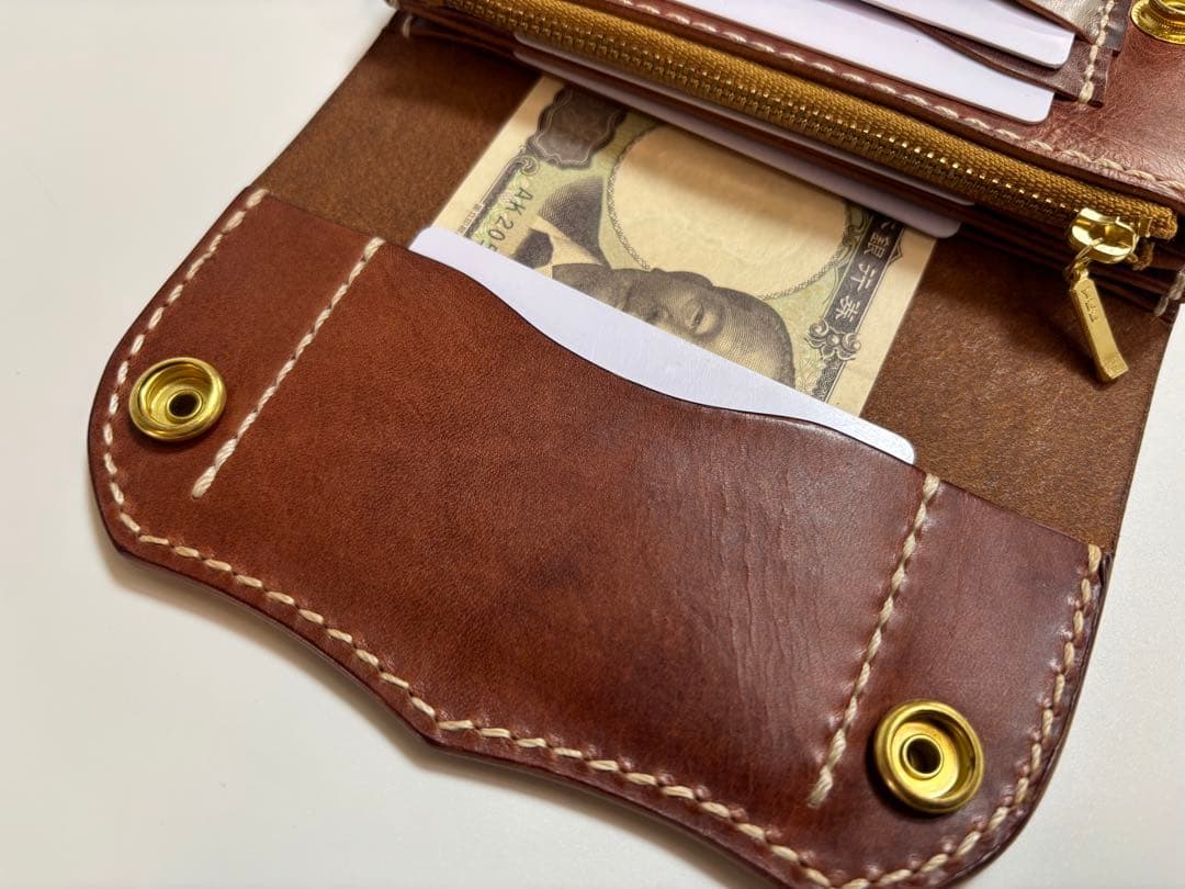 ダークブラウン　ヌメ革　トラッカーウォレット　三層　真鍮　レザークラフト
