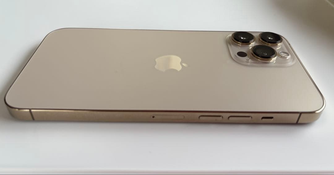 iPhone 13 Pro Max 128GB SIMフリー　ゴールド