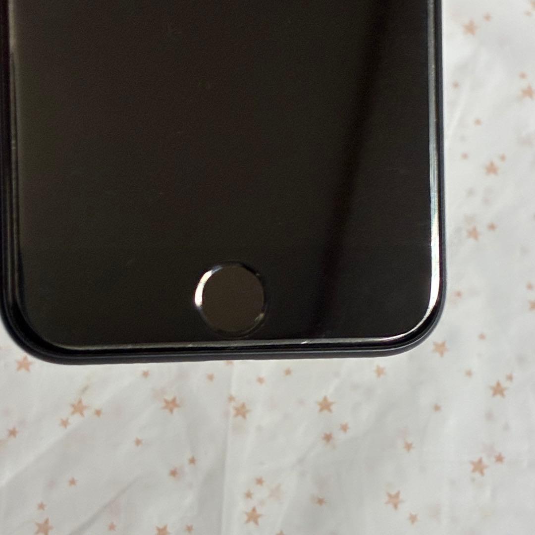 【超美品】Apple iPhone SE(第2世代) 128GB