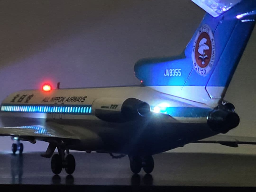 ANA BOEING 727-200 モヒカン LED仕様完成品