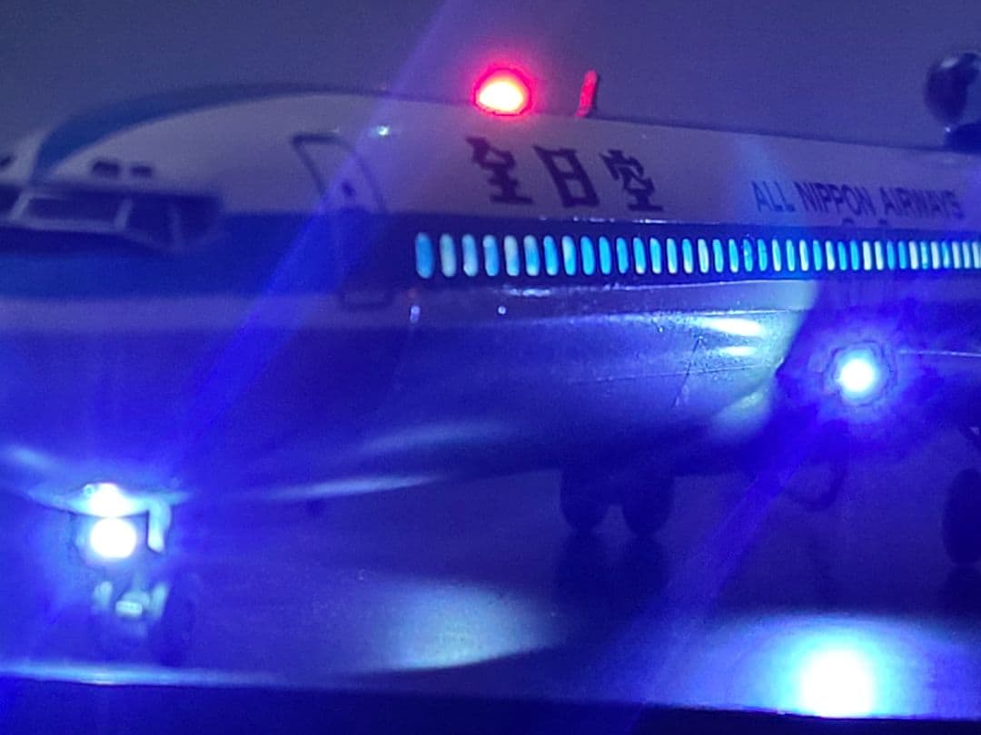 ANA BOEING 727-200 モヒカン LED仕様完成品