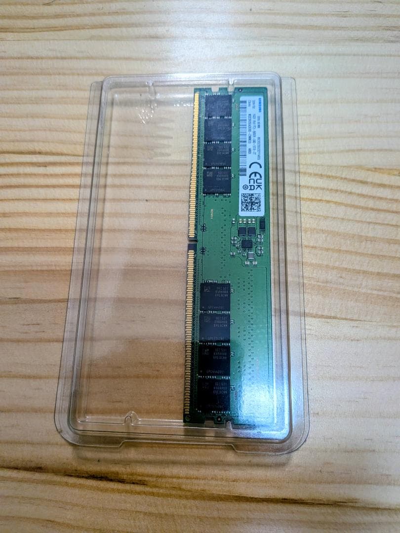 SAMSUNG 16GB DDR5 5600 メモリ