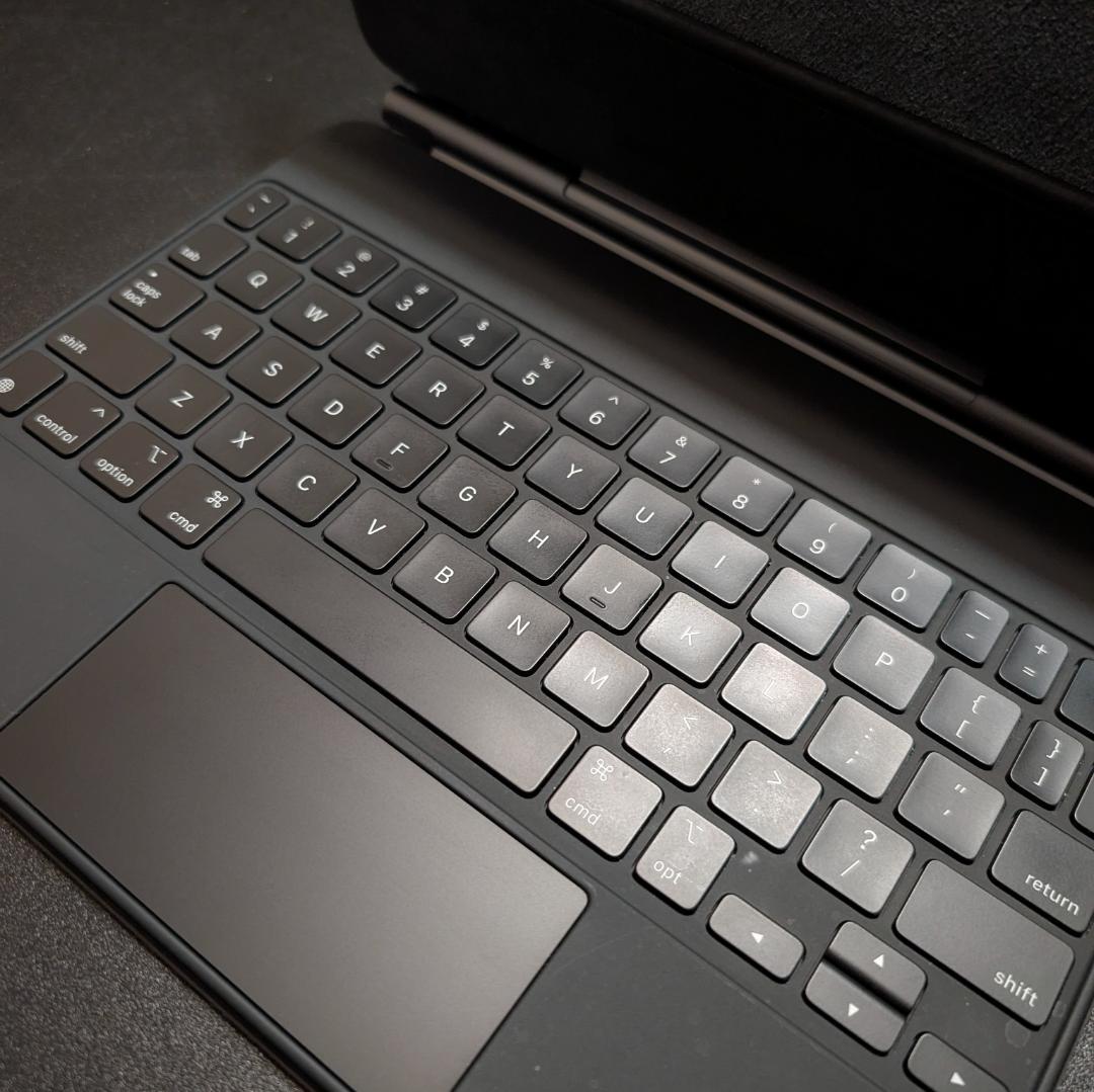 iPad Air 4世代 256GB Pencil 2 + Magicキーボード