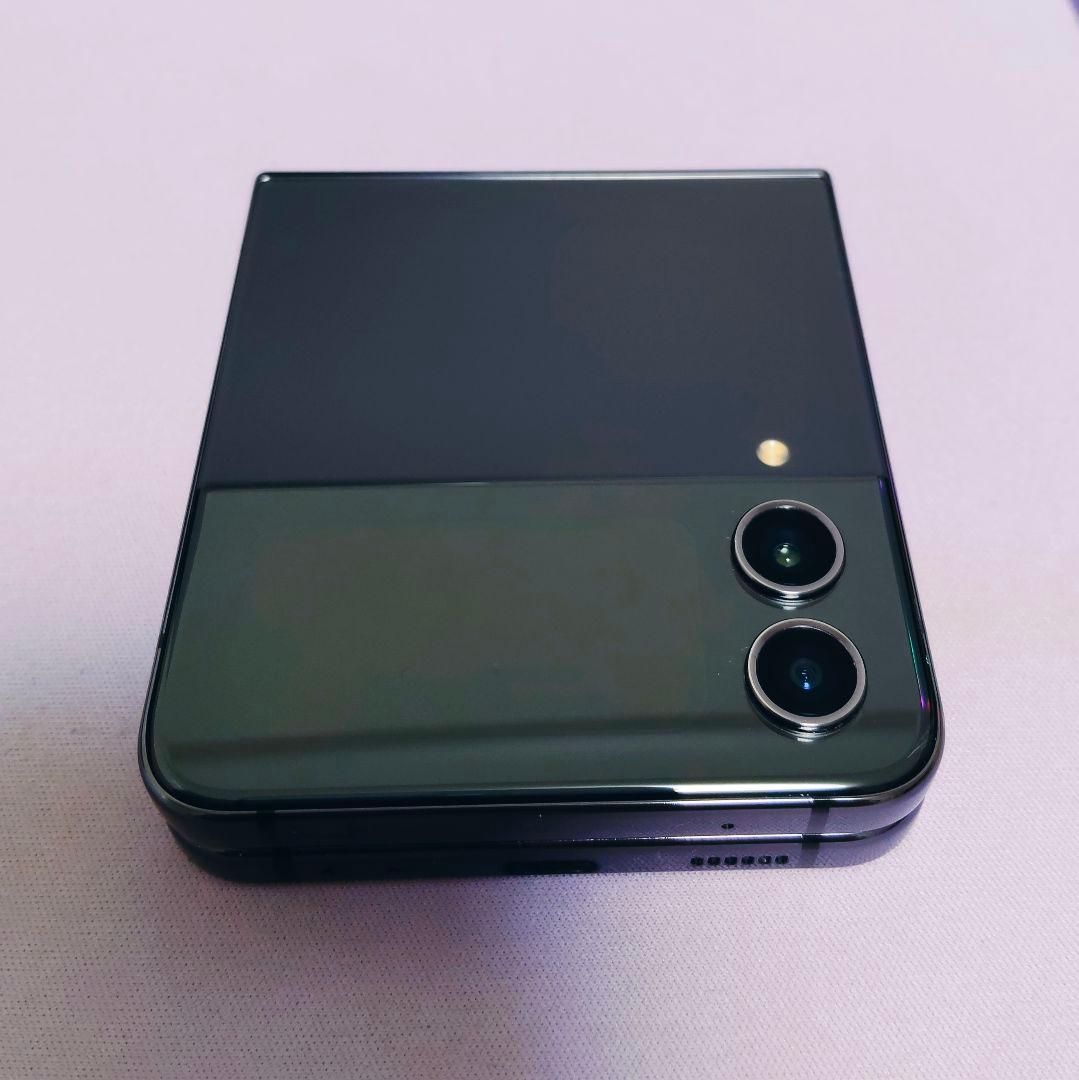 美品 GalaxyZFlip4 128GB グラファイトSIMフリー(ジャンク)