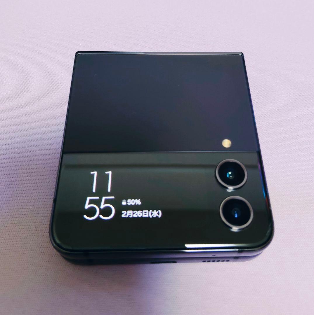 美品 GalaxyZFlip4 128GB グラファイトSIMフリー(ジャンク)