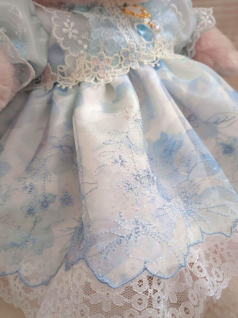 【水色グラデーションのチュールレースドレス】