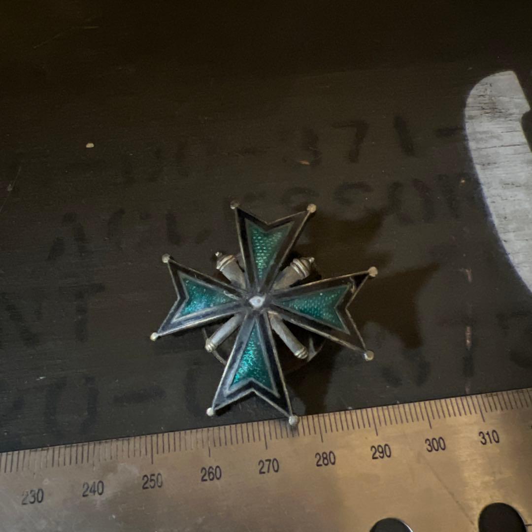 希少　第一次世界大戦　ポーランド　徽章　ビンテージバッジ