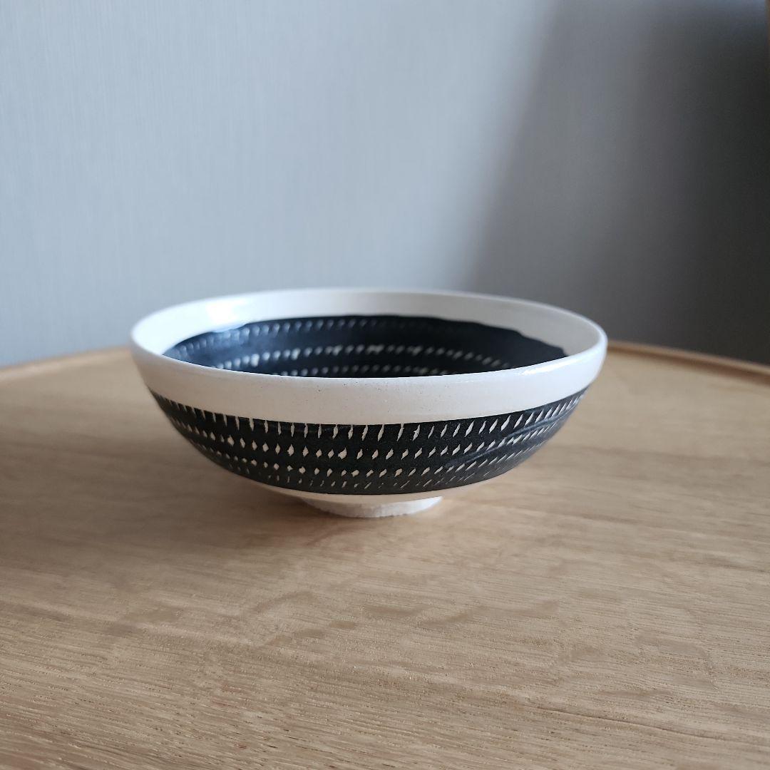 石黒宗麿先生　千点文茶碗
