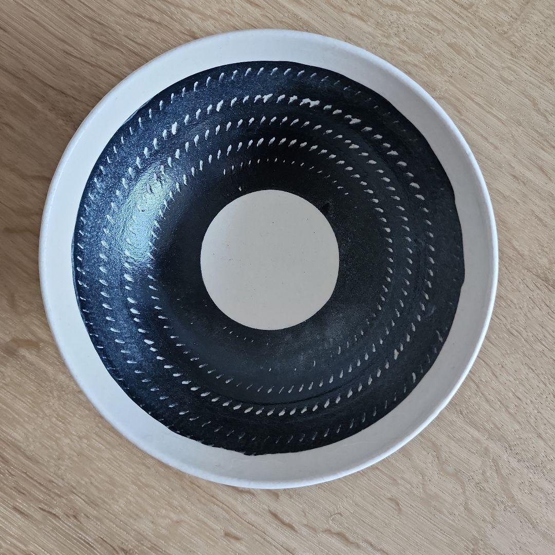 石黒宗麿先生　千点文茶碗