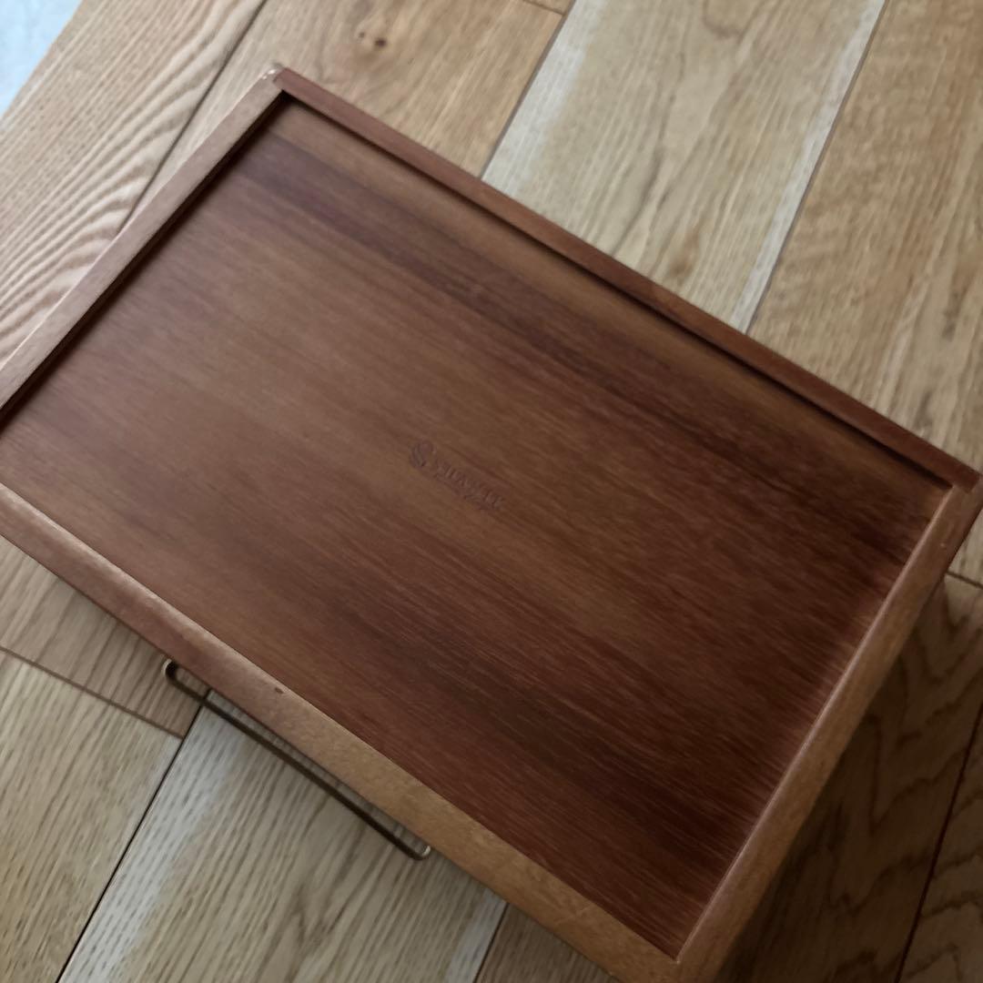 Shanik木製ジュエリーボックス 蓋つき