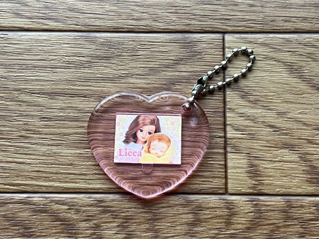 レア？ リカちゃんハート型キーホルダー　タカラトミー