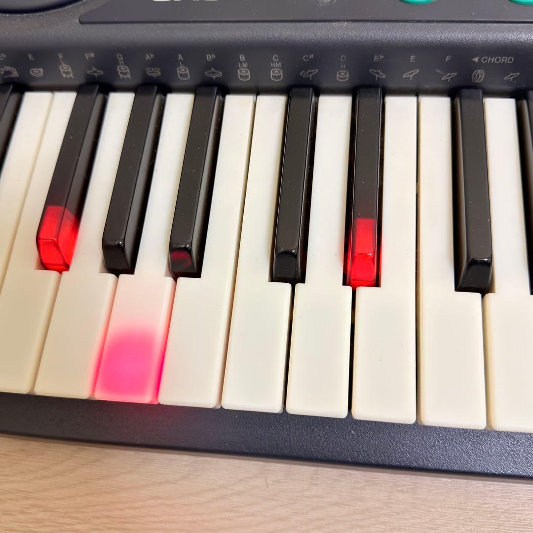 CASIO カシオ 光ナビゲーション キーボード 61鍵盤 LK-35 音楽