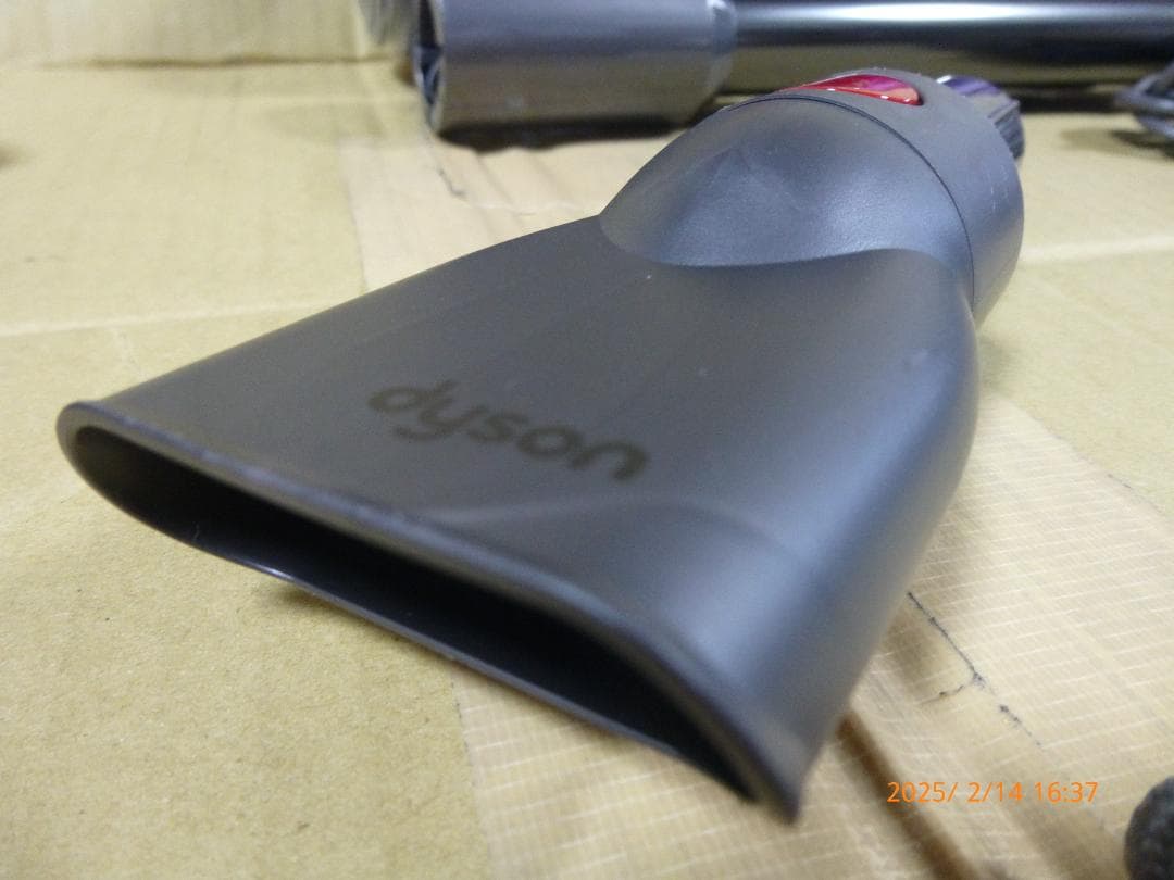 タイムセール開催中　dyson Omni-glide SV19　動作美品